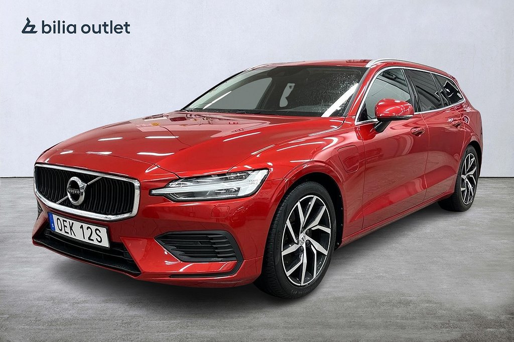 Volvo V60 T8 AWD Momentum Teknik H/K Navi B-kamera