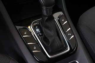 Halvkombi Hyundai IONIQ 15 av 18