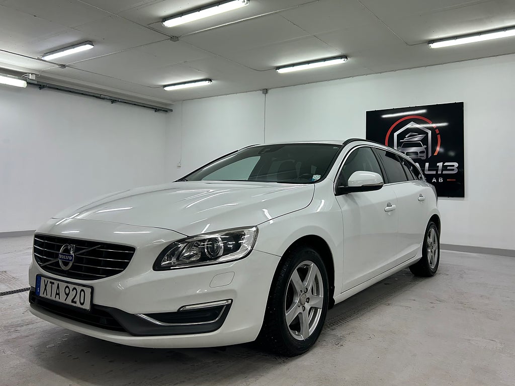 Volvo V60 D2 Momentum *VOC,Värmare,Drag 0% Räntekampanj!
