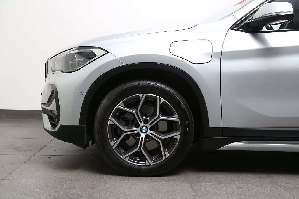 BMW X1 xDrive25e Plug-in xLine Aut Navi Kamera Drag
