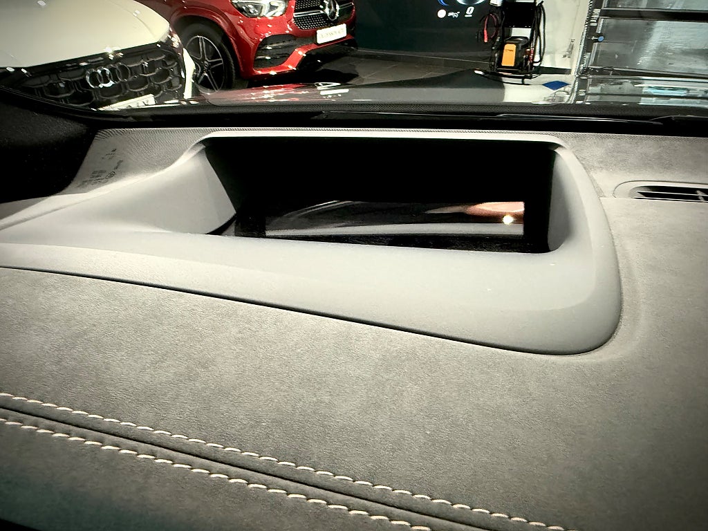 Mercedes-Benz EQS SUV 500 4MATIC AMG Premium Plus Hyperscreen Drag - bild 30