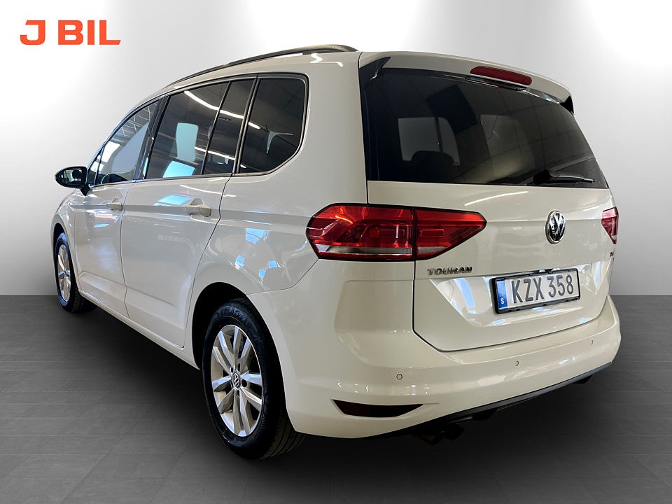 Bild på Volkswagen Touran Base 1.4 TSI 150hk Aut 7-SITS KAMREM BYTT B-KAMERA