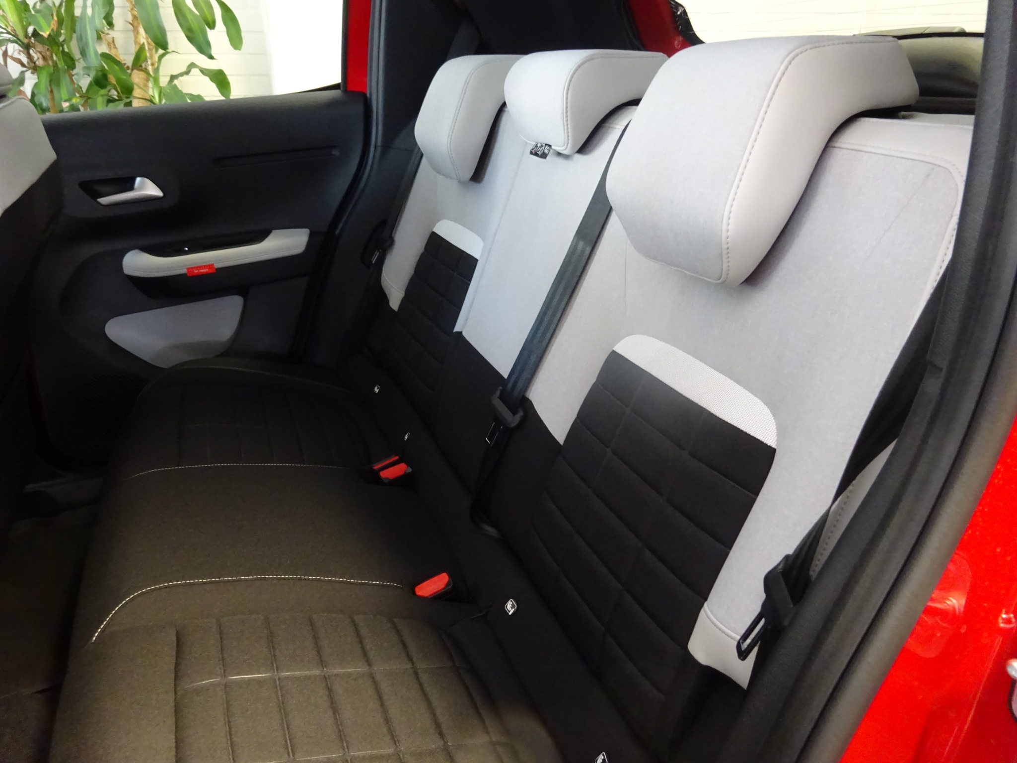 Citroen C3 ë-C3 MAX 44 kWh 5-D 2024, bild 7/37
