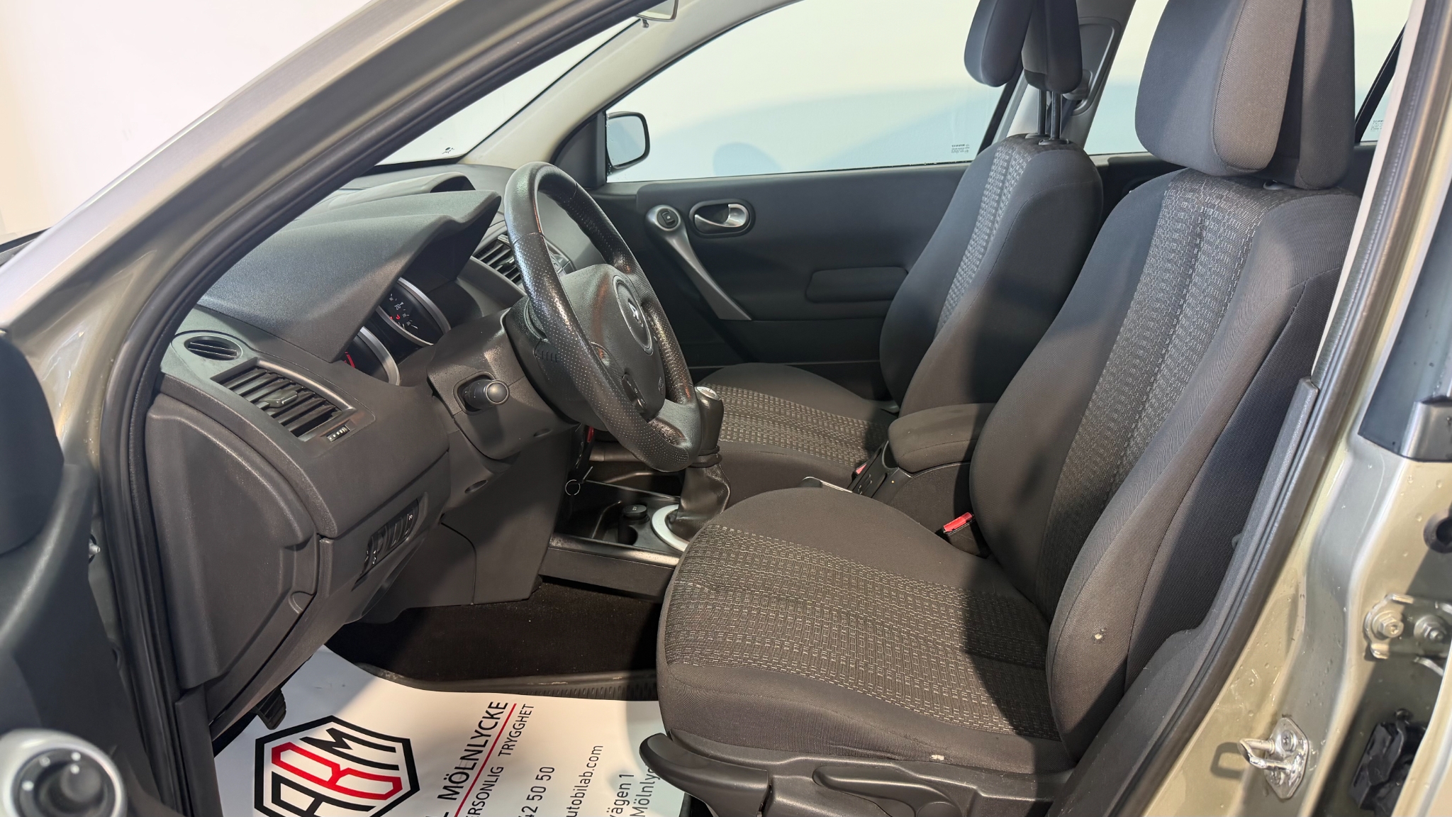 Renault Megane 5-dörrar 1.6 eco2 Euro 4 2008, photo 4/42