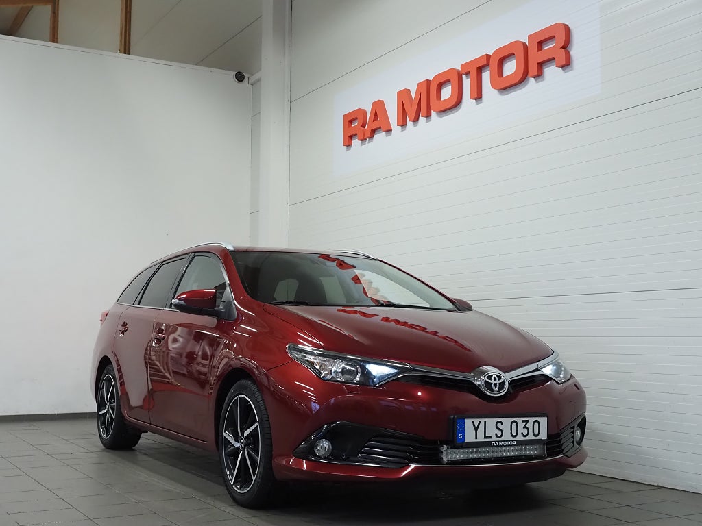 Toyota Auris Touring Sports 1.2 Turbo Multidrive S Intense Drag 2017