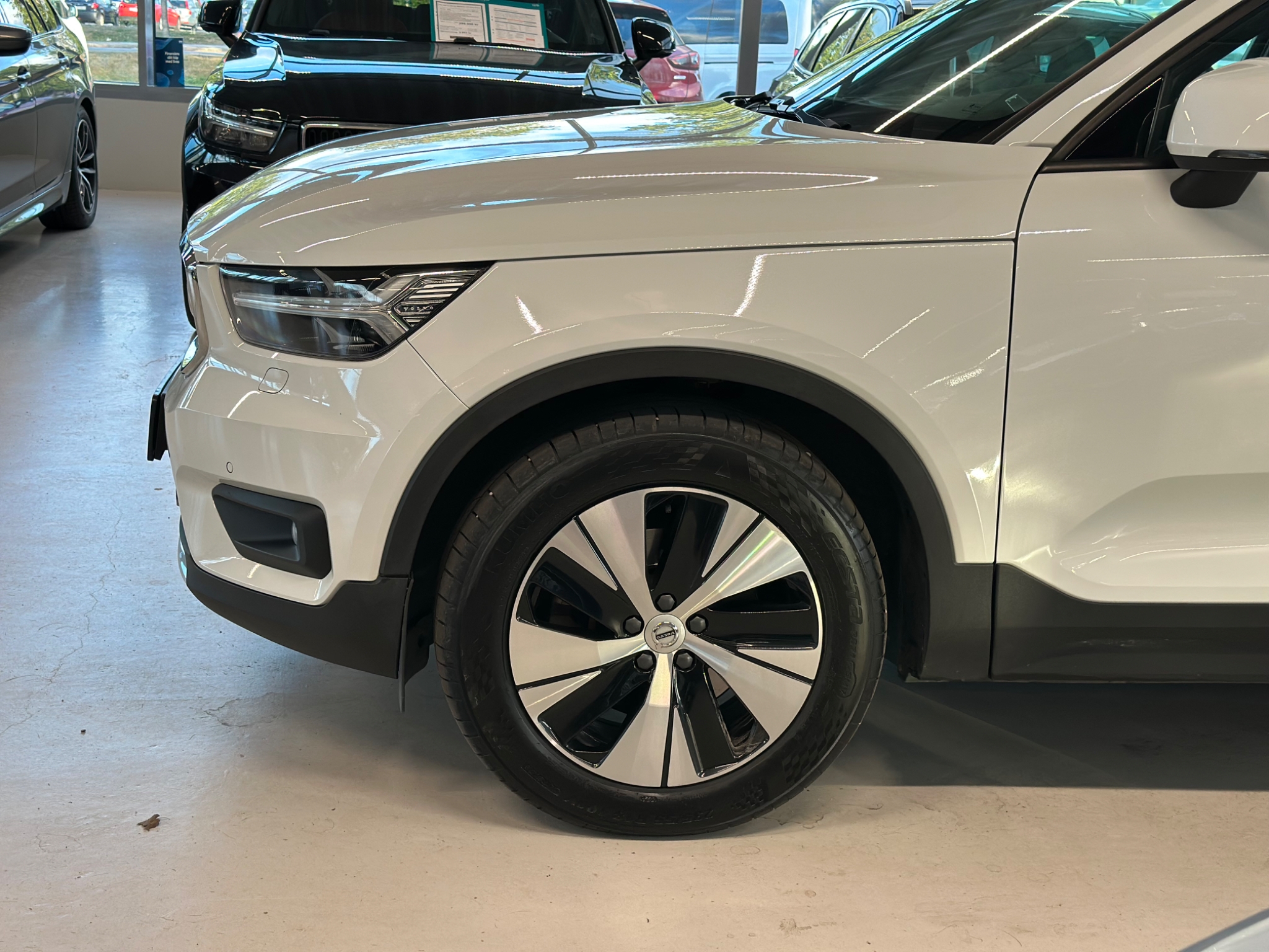 Volvo XC40 2020, bild 4/48