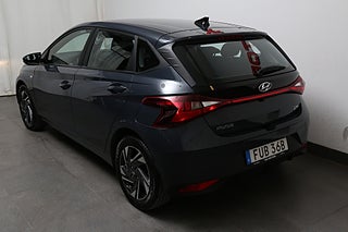 Halvkombi Hyundai i20 8 av 25