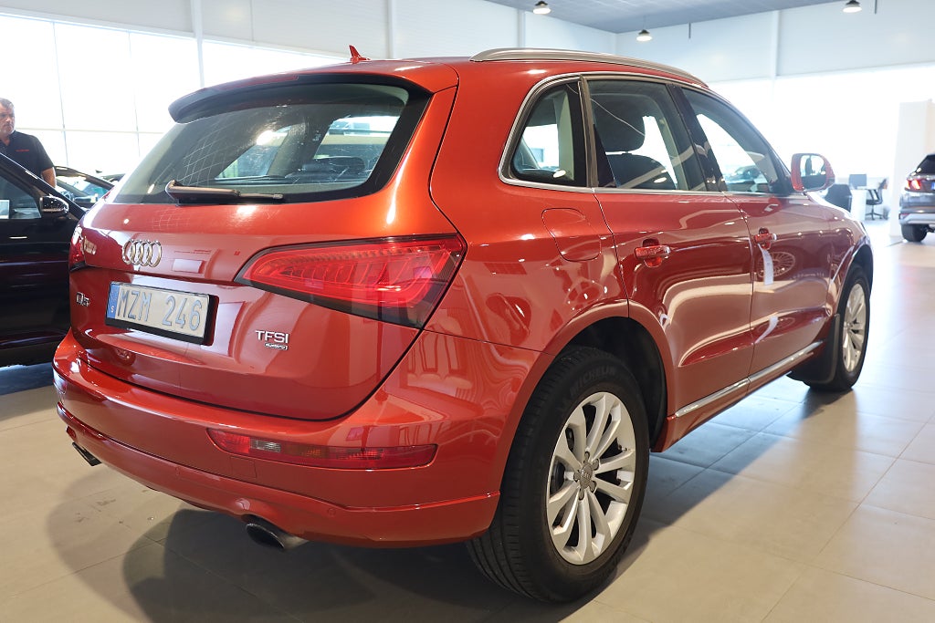 Audi Q5 2.0 TFSI 225HK Quattro AUT Design-PKT Drag Värmare PDC 2013