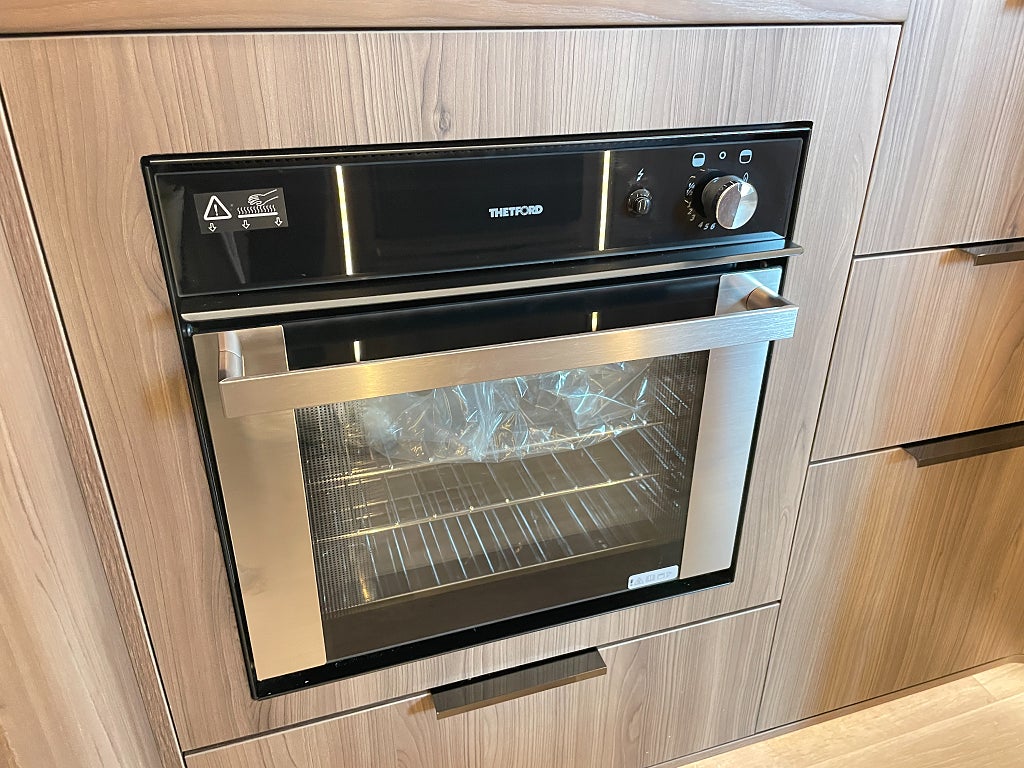 Kabe Imperial 740 CTDL KS / Cinderella / ALDE /  Läder / Lyxvagn / Al - Kabe