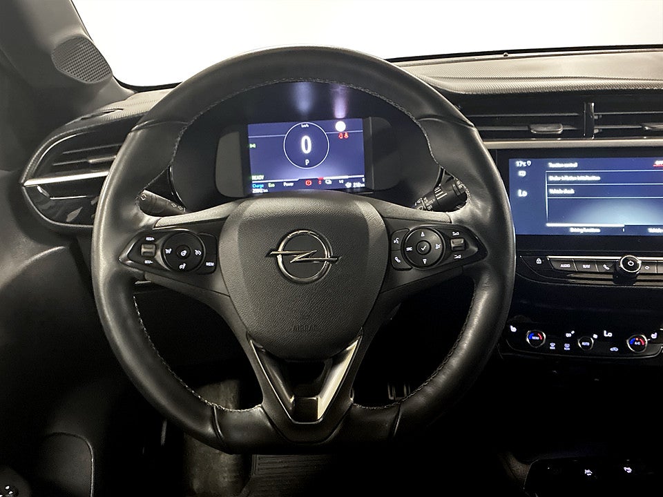 Bild på Opel Corsa-e Ultimate 50kWh 136hk Aut B-KAMERA NAVI