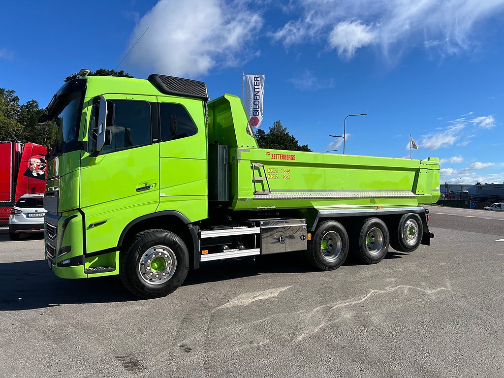 Volvo FH16 550 8x4*4 Tridem Tippbil I-See, Fullutrustad