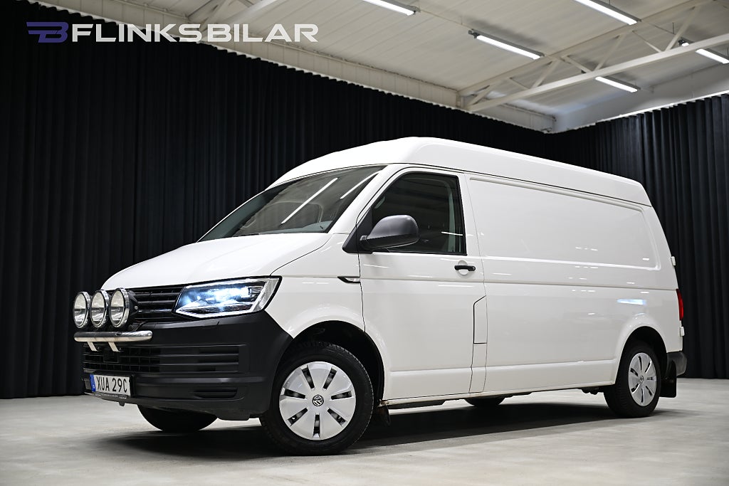 Volkswagen Transporter 4Motion DSG 150HK L2 Högtak|Inredd|Drag|Värmare|Momsbil