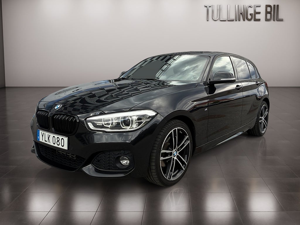 BMW 120D 190HK M Sport Shadow Line Backkamera Läder 18" 3,45% 