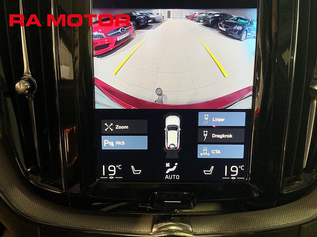 Volvo XC60 T8 407hk Twin Engine AWD R-Design | Kamera | Panorama | 2018