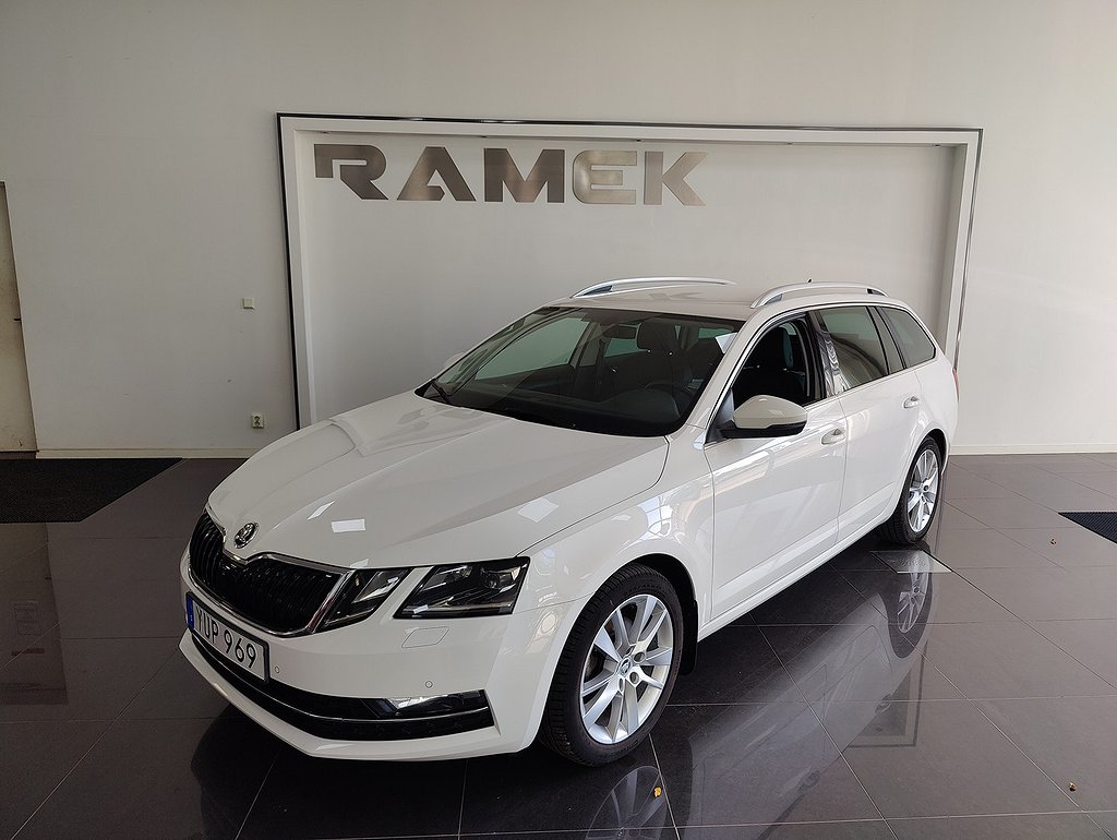 Skoda Octavia Kombi 1.5 TSI Aut Premium Vämare Drag