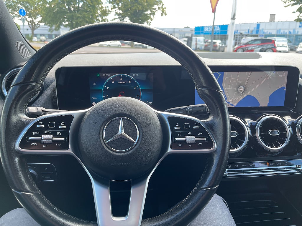 Mercedes-Benz B 180 7G-DCT 136 hk, automat, dragkrok