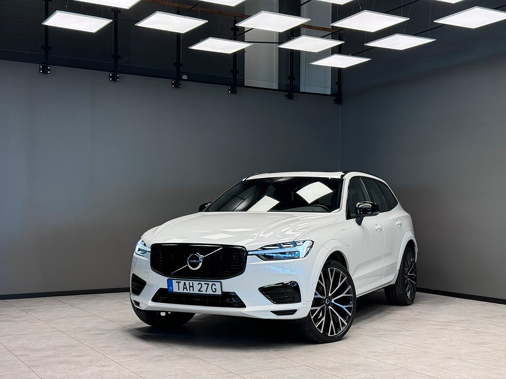 Volvo XC60 Recharge T6 AWD R-Design/Drag/Pano/H&K/Navi/22"