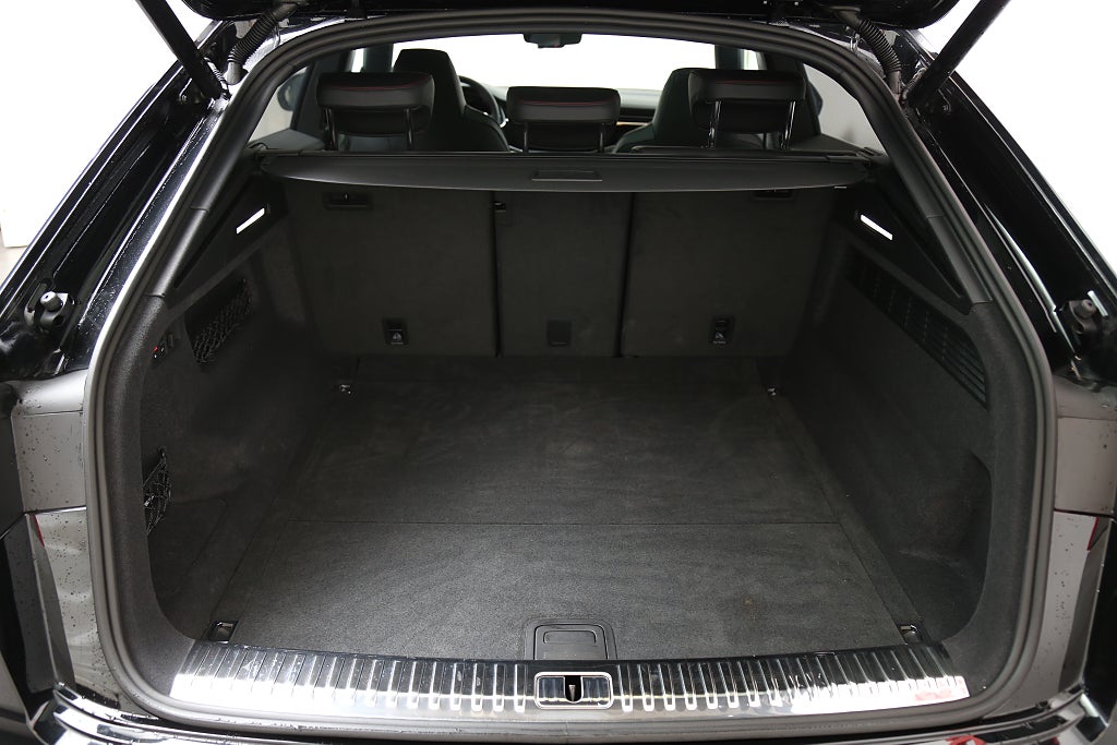 Audi RSQ8 600hk Massage B&O Sportavgas 23" Drag Nybilsgaranti