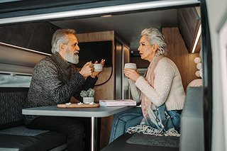 Husbil-halvintegrerad Robeta Helios 160HK Automat 12 av 14