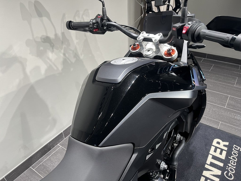BMW F900GS/NU: 181635kr!/Omg lev/Hög vindruta/5års garanti