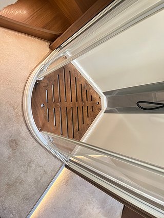 Husbil-integrerad Niesmann ARTO 88 F 26 av 31