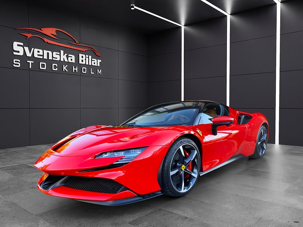 Ferrari SF90 Stradale 4.0 V8 F1 DCT STRADALE 1000HK /LIFT/360°/CARPLAY/JBL