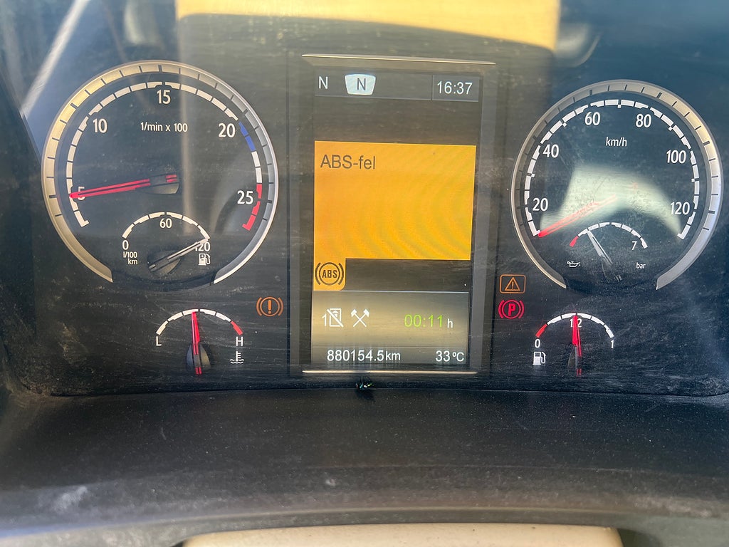 Scania R560 V8 6x4 Lastväxlare, Tandem
