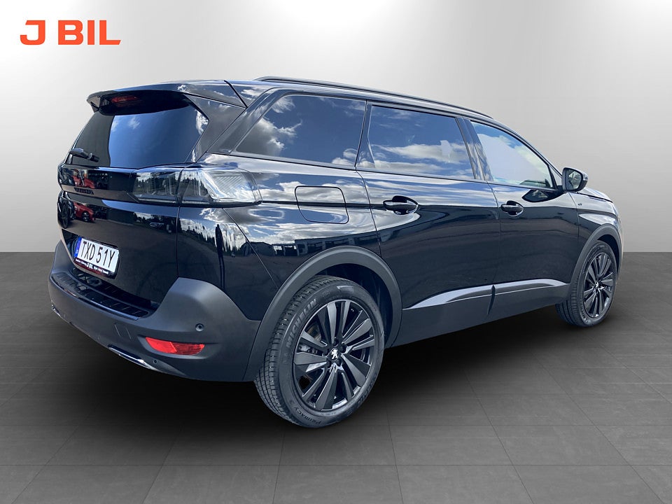 Bild på Peugeot 5008 GT Blackpack 1.2 PT 130hk Aut 7-SITS B-KAMERA CARPLAY