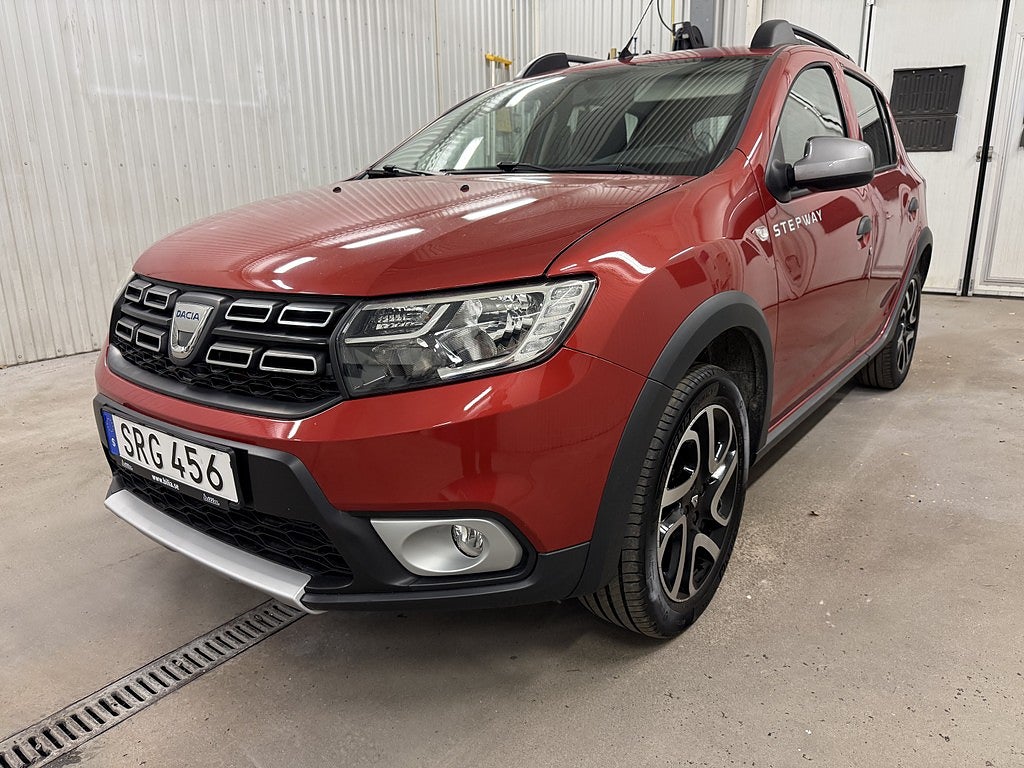 Dacia Sandero Stepway 0.9  --1140mil-- Enkelhet och funktion