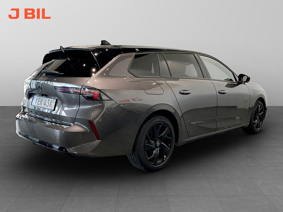 Bild på Opel Astra GS Sports Tourer 1.2 Turbo 130hk AUT