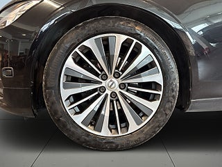 Volvo V90 D3 AWD Aut Momentum Advanced Dvärm/Drag/Kamera/Ad.Fhåll