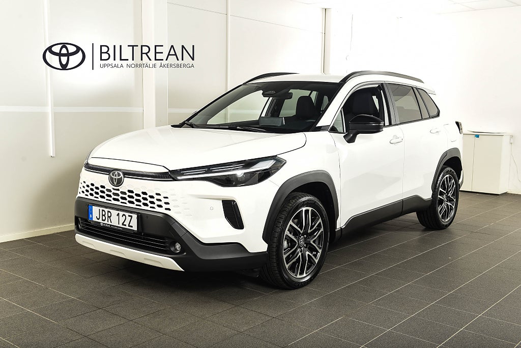 Toyota Corolla Cross 1,8 Elhybrid Style"Nya modellen" Backkamera Moms
