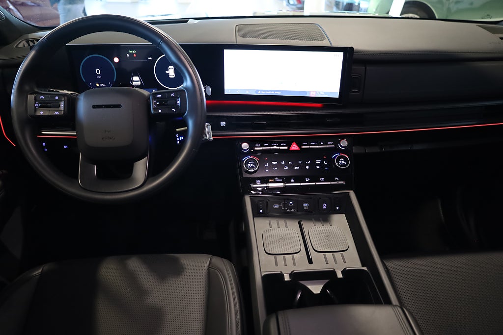 Hyundai Santa Fe PHEV Calligraphy 4WD Navi 360° Head-up Leasbar Läder 2025