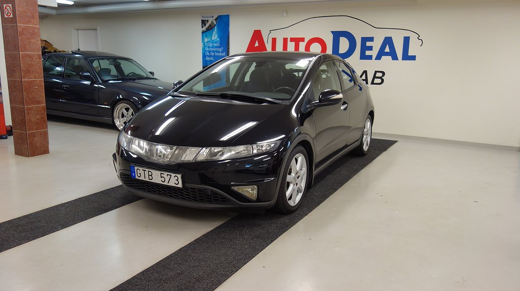 Honda Civic 5-dörrar 1.8 i-VTEC Sport Euro 4