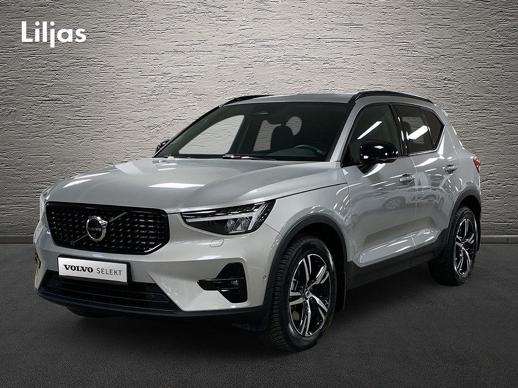 Volvo XC40 B3 FWD Bensin Plus Dark/Vinterhjul/Dragkrok/360/