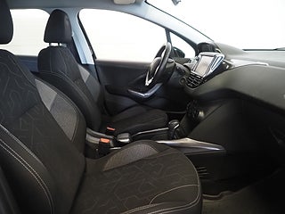Halvkombi Peugeot 2008 11 av 24