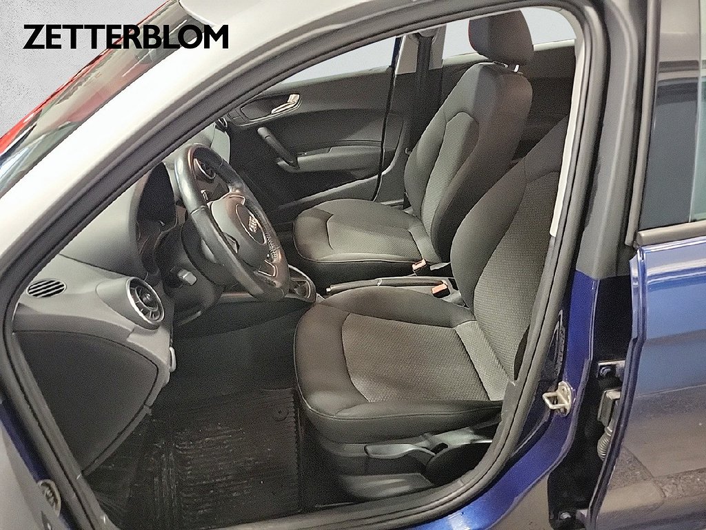 Halvkombi Audi sportback 7 av 13