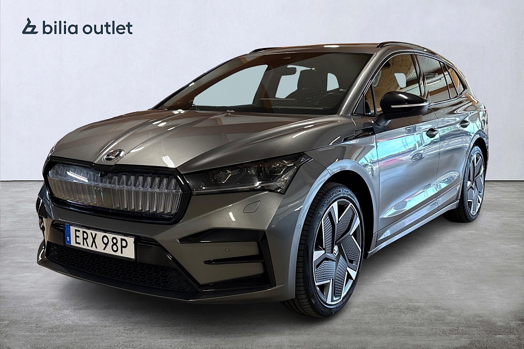 Skoda Enyaq iV RS / Panorama / 360-kamera / Head-Up / Keyless / Moms 