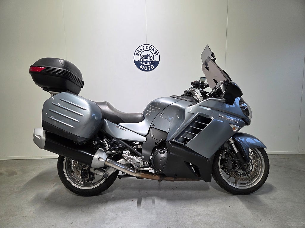 Kawasaki 1400GTR ABS -Nybesiktigad