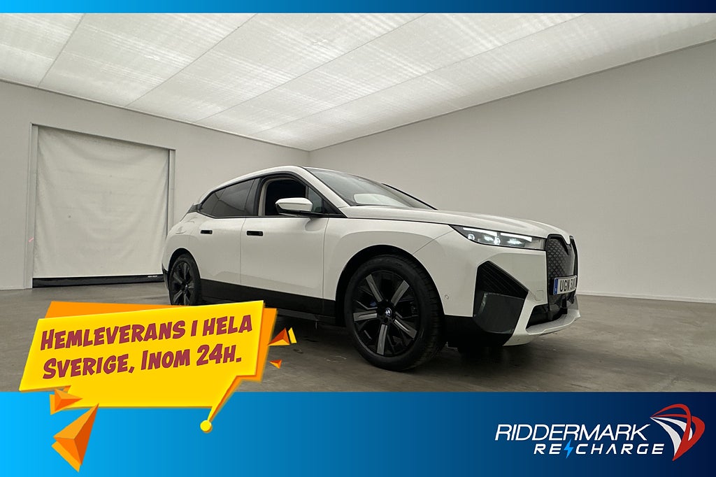 BMW iX XDrive40 Sport line H/K Dragkrok Kamera CarPlay MOMS