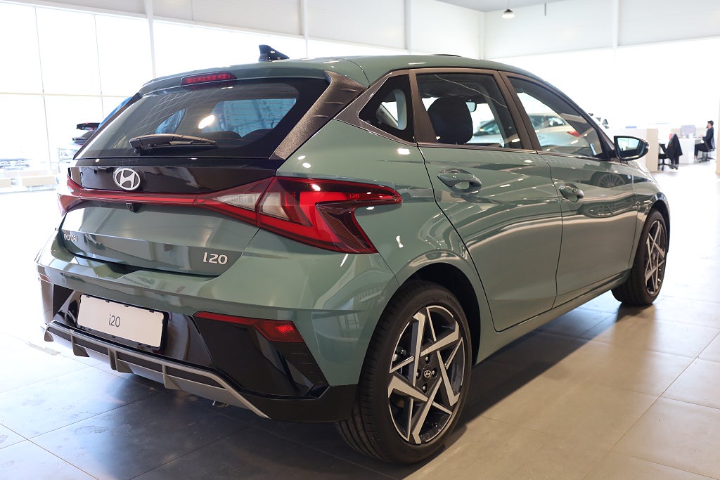 Hyundai i20 DCT Advanced Sollucka *Lagerbil för snabb leverans 2026