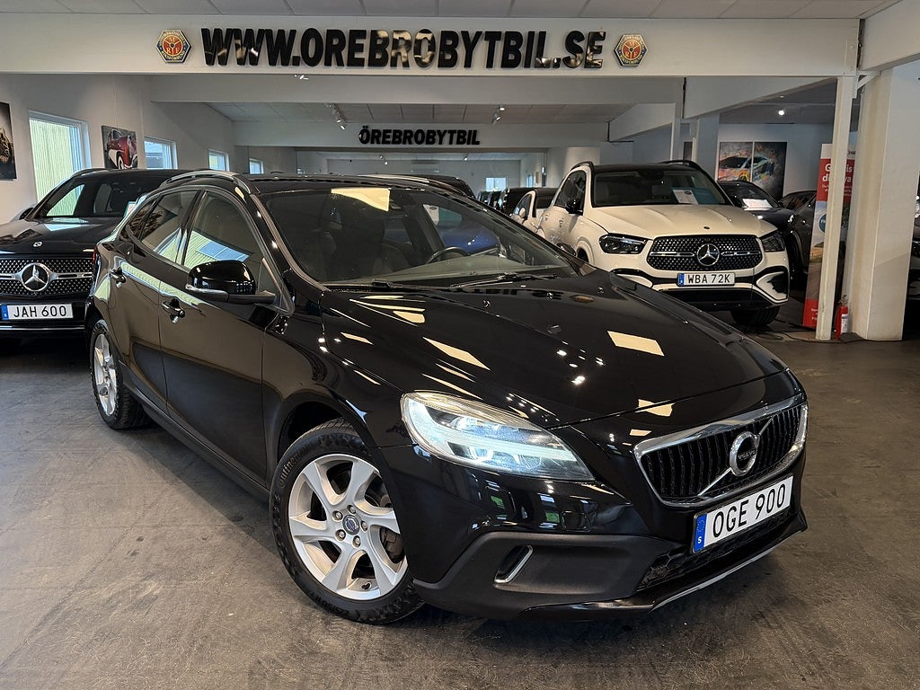 Volvo V40 Cross Country D3 Geartronic Business Advanced Gps Värmare Kamrem bytt