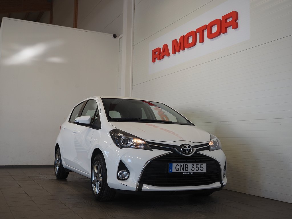 Toyota Yaris 1.33 Dual VVT-i Active | Backkamera | 2015