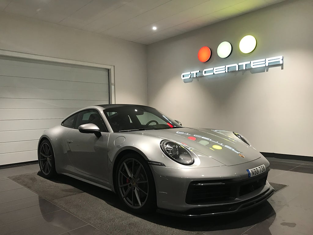 Porsche 992 911 Carrera S Sportavgas Sportdesign Få ägare 