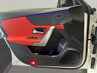 Sportkupé Mercedes-Benz CLA 10 av 13