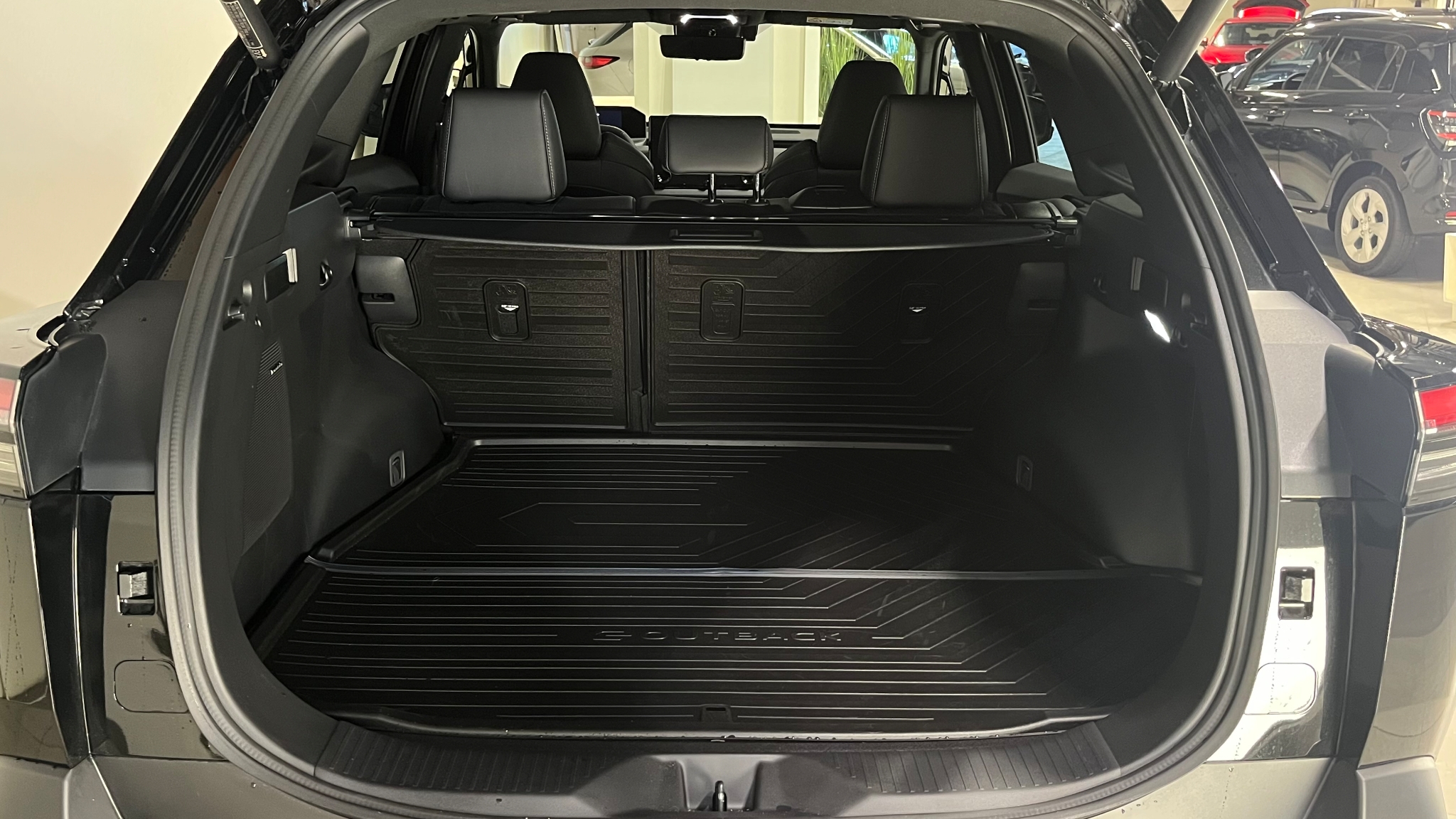Subaru E-Outback Touring 74.7 kWh AWD 2026, bild 5/10