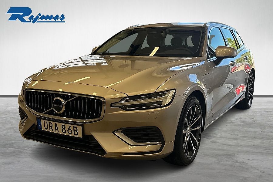 Volvo V60 T6 Plus Bright/B-kamera/BLIS/Keyless/Navi
