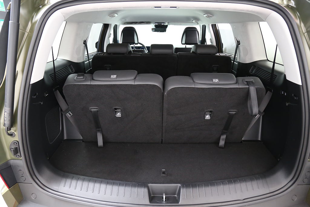 Hyundai Santa Fe Plug-in hybrid 4WD Advanced 360 kamera Navi fd. demobil