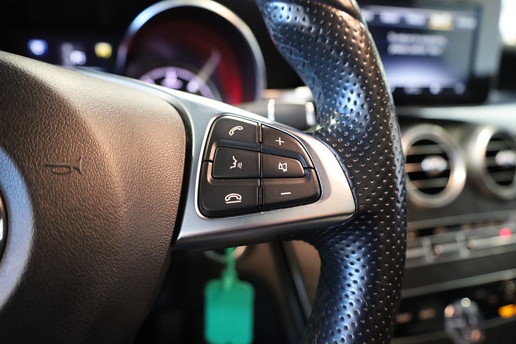 Mercedes-Benz C 220 d 4MATIC 7G-Tronic AMG Line Navi Kamera Burmester