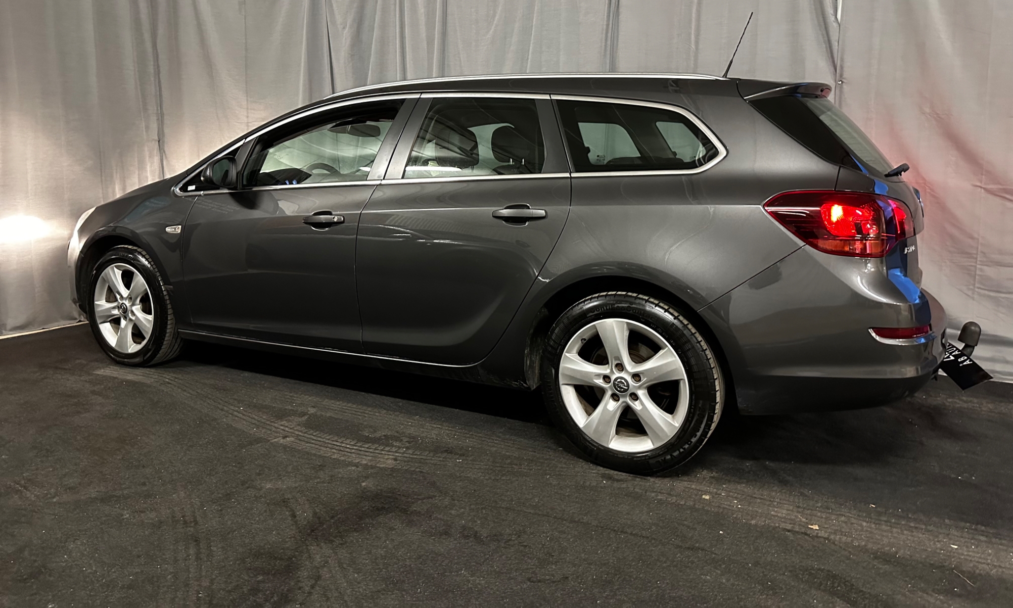 Opel Astra 2012, bild 6/45